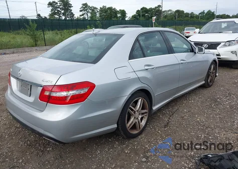 2011 Mercedes-Benz E 350 4Matic из США, поврежденный, VIN WDDHF8HB5BA264002